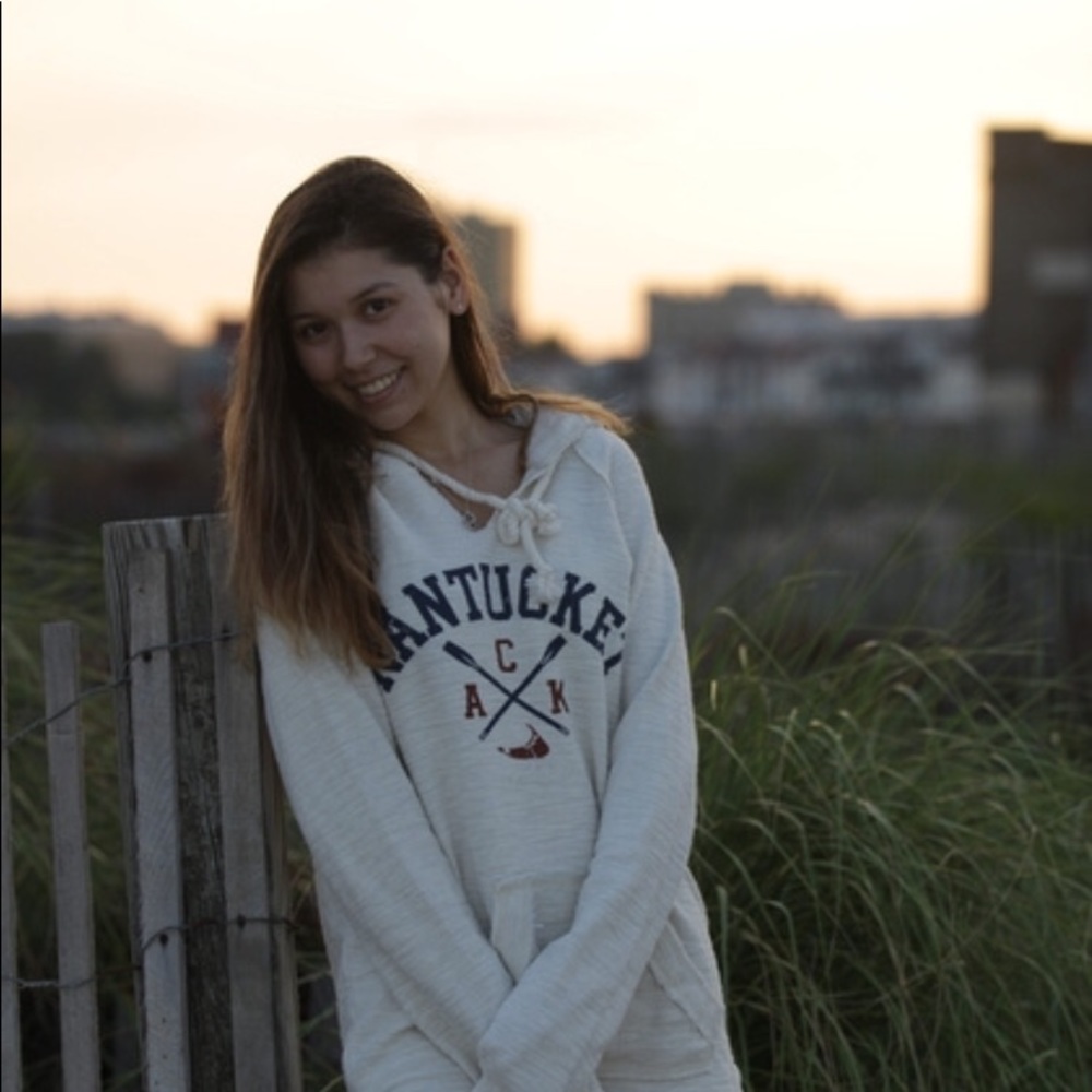 Meet your Posher, Hailey